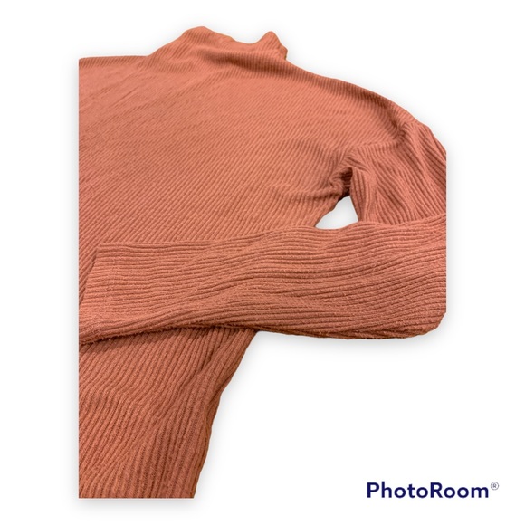 A New Day Sweater, Turtleneck, and T-Shirt Bundle - Picture 14 of 16